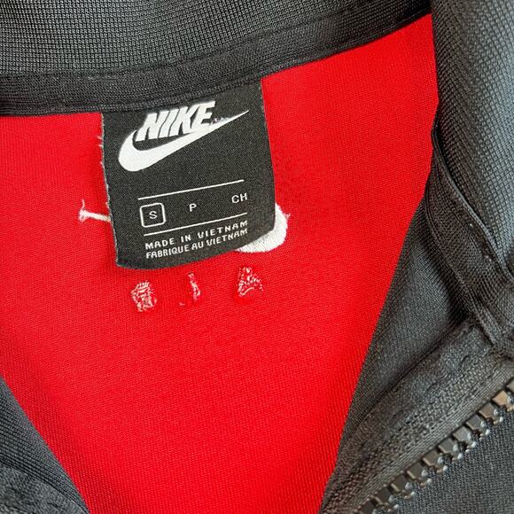Nike Air Youth Small Black and Red Pull Over Sweater Athletic - Picture 8 of 8